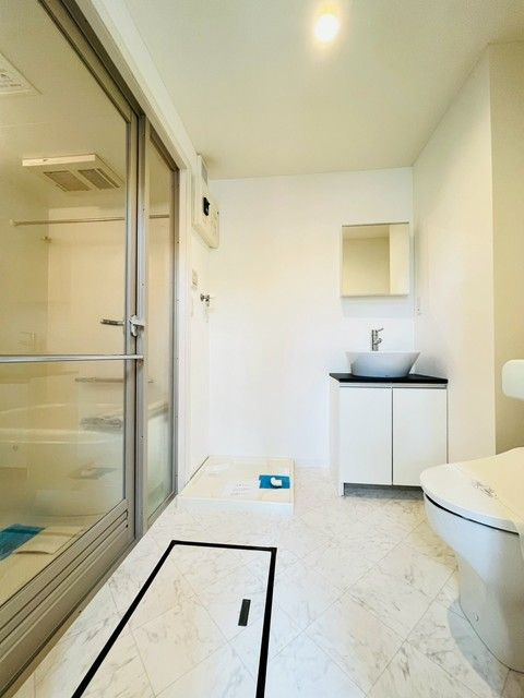 ＰＲＩＮＣＩＰＥＳＳＡ　ＬＵＣＥの洗面所