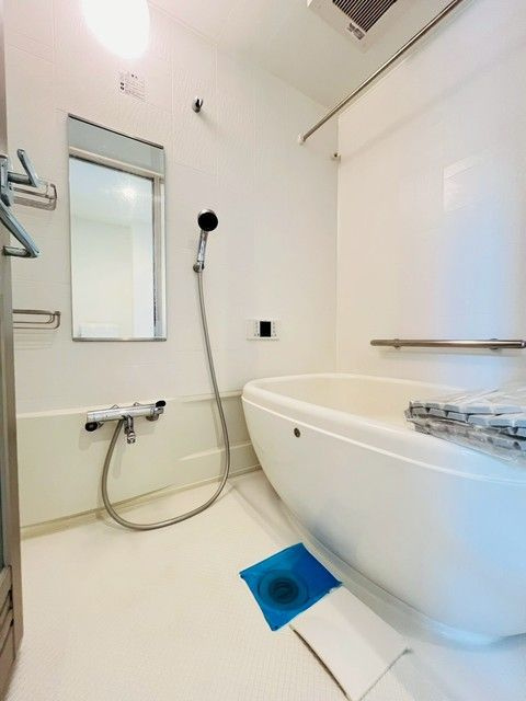 ＰＲＩＮＣＩＰＥＳＳＡ　ＬＵＣＥの浴室