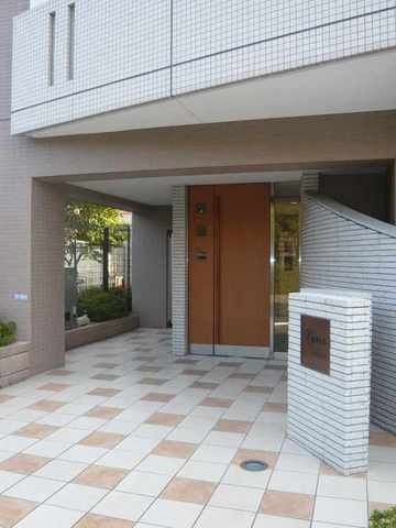 ＬＹＮＸ　東日暮里のエントランス