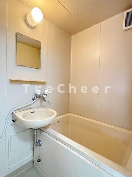 ヴェルウッドの浴室