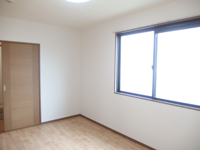 ハイカムールエリアＢの洋室