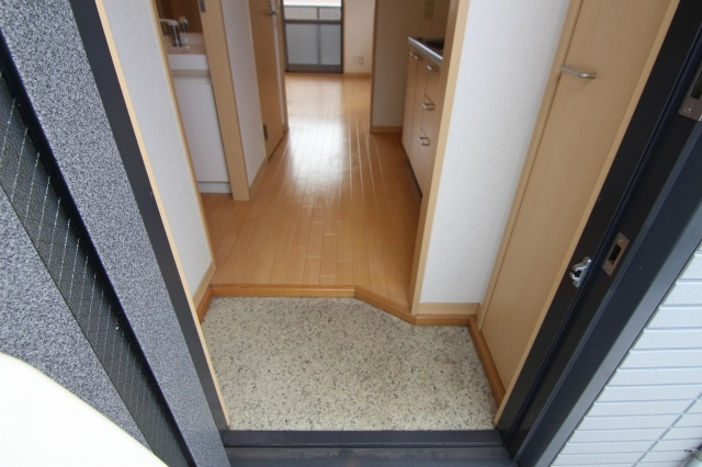 メゾン・エトワールの玄関|別のお部屋の参考写真となります