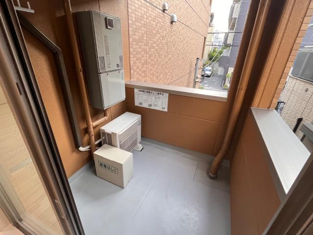 ラピスラズリのその他|ベランダ