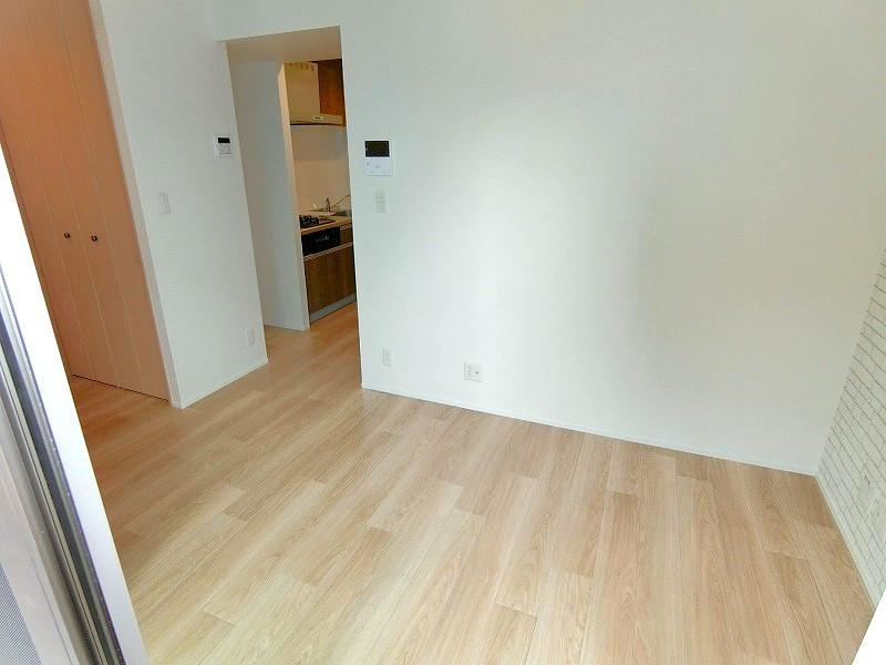 ガレ本八幡の居間・リビング|リビング