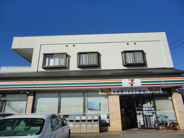 Ｒｅ-Ｃｈｉ 1ｓｔの周辺|セブンイレブン滝不動駅前店まで2,051ｍ