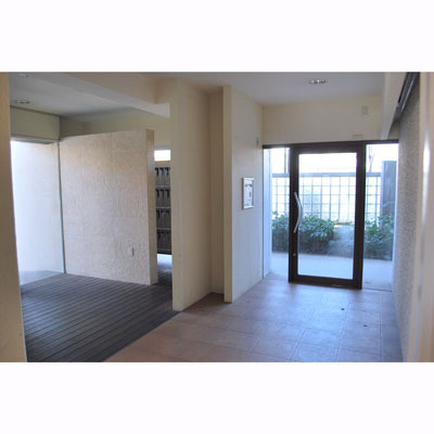 イーストワンビルディングの内装