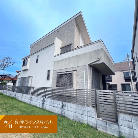 西野7丁目の外観