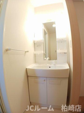 ブランメールⅡの洗面所