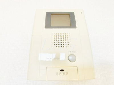 【設備】 | ドミール平和台 | モニター付きインターホンです。