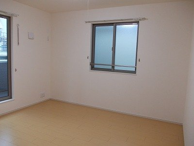 グローリア西麻布の内装|明るい室内です