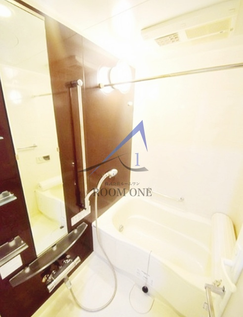 レグラス横浜ポートサイドの浴室|お風呂です。