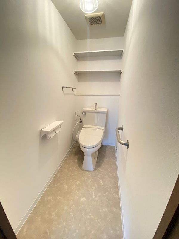 ライフ新神戸のトイレ