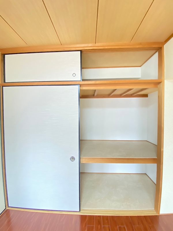 ライフ新神戸の収納