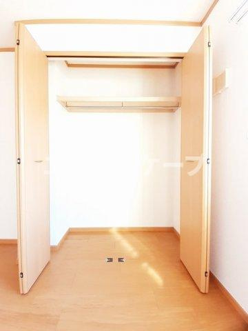 メゾンリファインＳⅡの収納|高崎、前橋のお部屋探しはエンドスケープまで！お客様の理想お聞かせ下さい♪