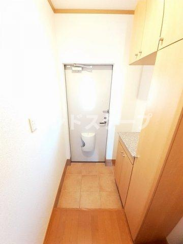 メゾンリファインＳⅡの玄関|高崎、前橋のお部屋探しはエンドスケープまで！お客様の理想お聞かせ下さい♪