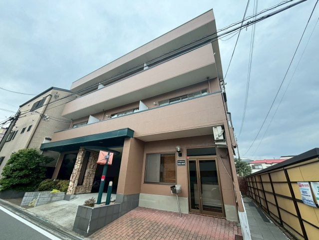 技建ハイツの外観