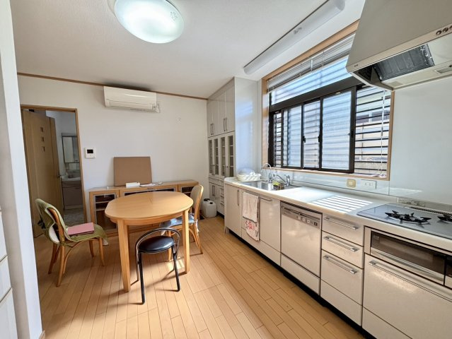 岸和田市上松町　中古戸建のキッチン