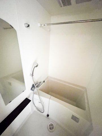 プレサンス大国町アドロッソの浴室