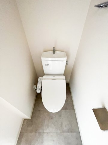 プレサンス大国町アドロッソのトイレ