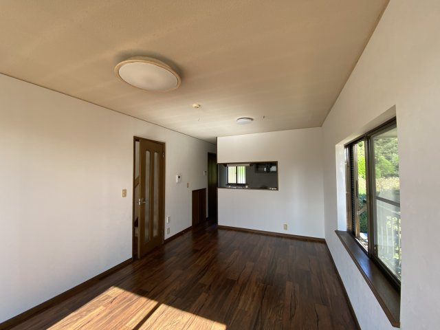 茂原市南吉田貸家の居間・リビング