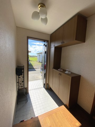 茂原市南吉田貸家の玄関