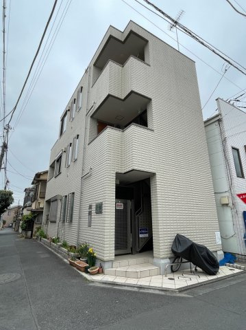 East rayの外観