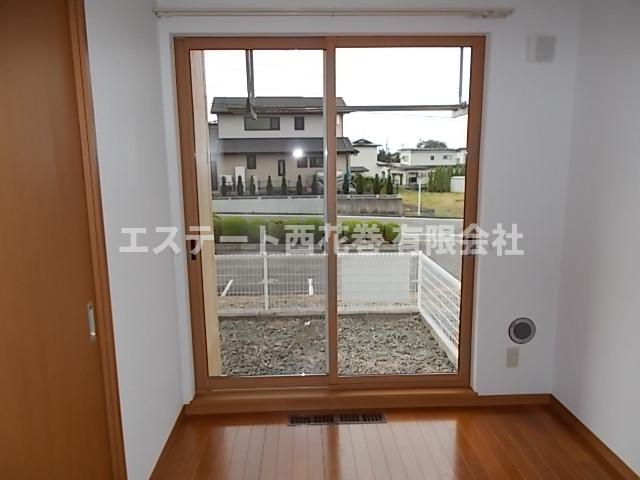 アヴニール(長屋)の居間・リビング