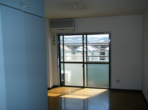 【居間・リビング】 | 村野旭が丘ビル