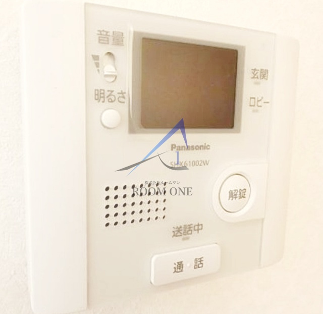 グレイス多摩川壱番館のセキュリティ|モニター付きインターホンです。