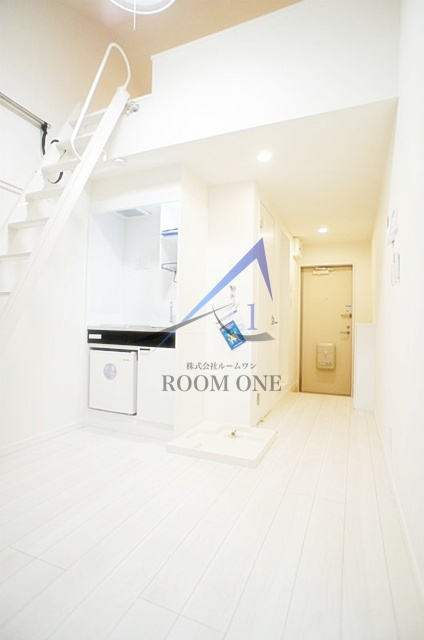 La Luce西横浜の居間・リビング|洋室のお部屋です。