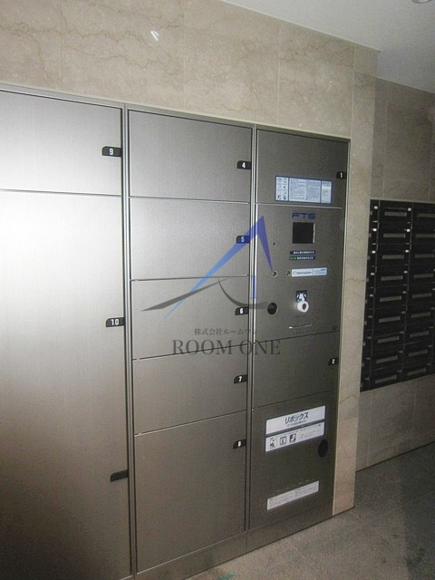 日神デュオステージ馬車道のその他共用部分|宅配ボックスです。