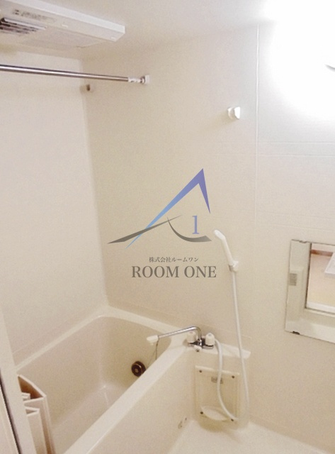 ウィスティリアの浴室|お風呂です。