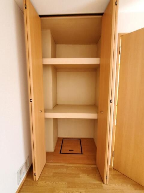 メイプルハウス　Ｂ棟の収納