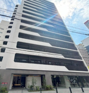 コンフォリア・リヴ北浜淡路町の外観