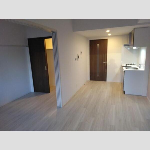 エスリードレジデンス梅田マークスの居間・リビング