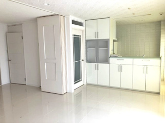 【居間・リビング】 | 富里市七栄　店舗付住宅