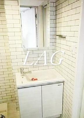 【洗面所】 | カーサ上野入谷 | 洗面台です。