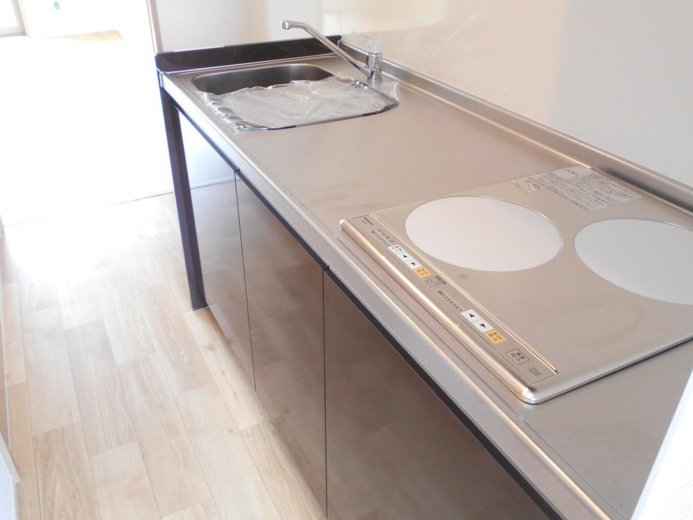 フェリーチェのキッチン|キッチン