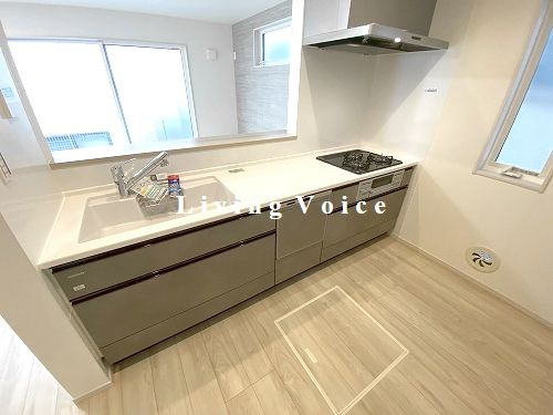 【キッチン】 | 【仲介手数料０円】藤沢市高倉9期　新築一戸建て　2号棟　全2棟 | 藤沢市高倉9期　新築一戸建て　全2棟