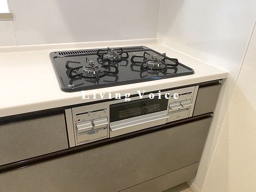 【キッチン】 | 【仲介手数料０円】藤沢市高倉9期　新築一戸建て　2号棟　全2棟 | 藤沢市高倉9期　新築一戸建て　全2棟