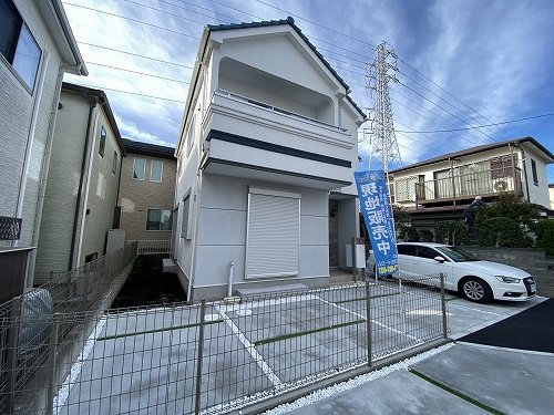 【外観】 | 【仲介手数料０円】藤沢市高倉9期　新築一戸建て　2号棟　全2棟 | 2号棟　藤沢市高倉9期　新築一戸建て　全2棟