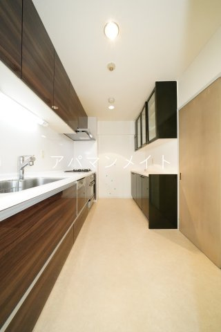 【キッチン】 | 東戸塚アーバンコンフォート壱番館 | 食器棚付きです！