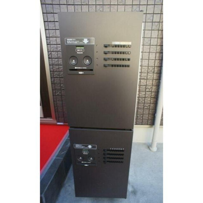 【その他共用部分】 | YOUR MAISON よつばのクローバー | 宅配ボックス完備。