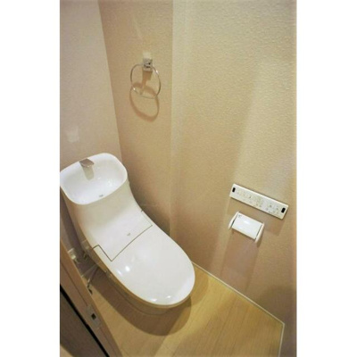 【トイレ】 | YOUR MAISON よつばのクローバー | 温水洗浄便座。