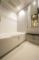 【浴室】 | クレヴィア荻窪 | 浴室乾燥機付きバス。