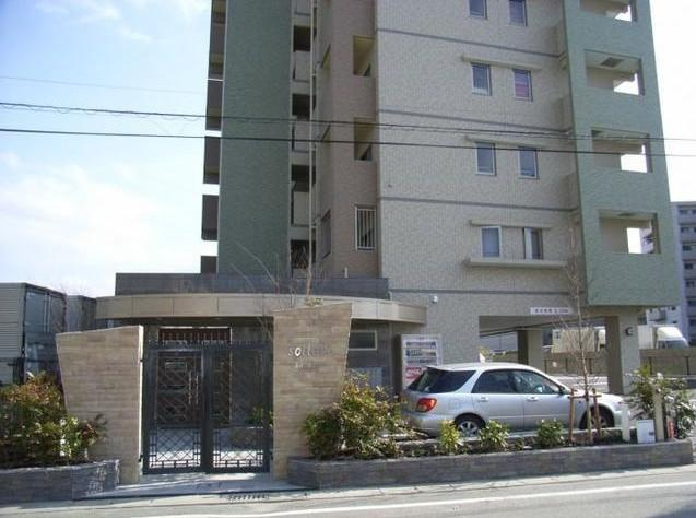 SOLLIEVO箱崎の外観