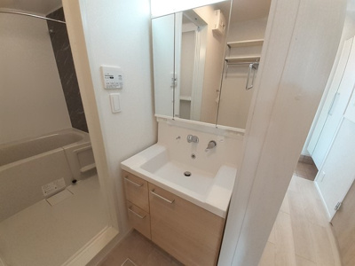 【洗面所】 | レヴ－ルアム－ル | シンプルで使いやすい洗面台です！