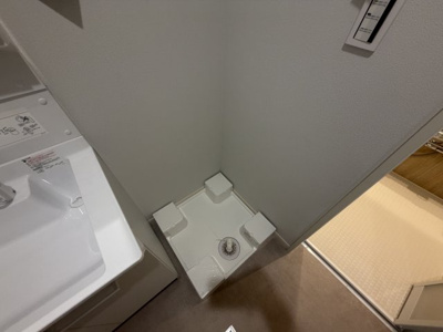 【設備】 | ALVA | 洗濯機置き場です