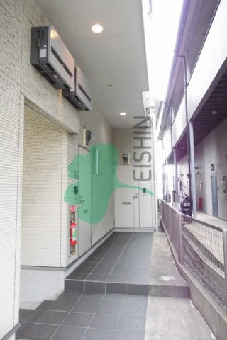 CB吉塚ルフレ(シービー吉塚ルフレ)のエントランス