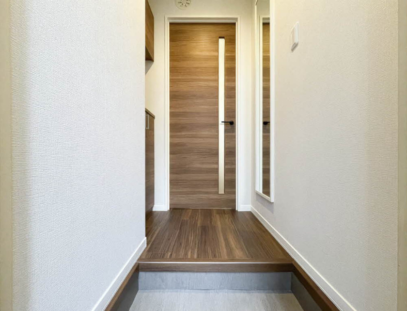 プランドール大山　リノベーション　角部屋　ネット0　南向きの玄関